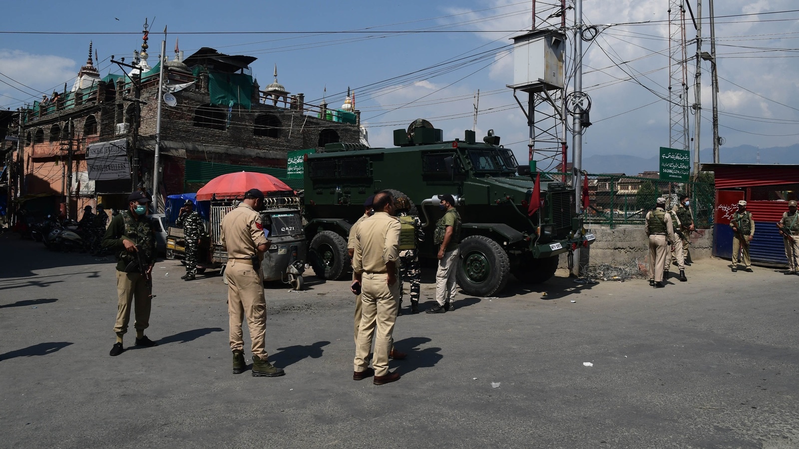 15 hours over 4 days: J&K police call Indian Express reporter to Srinagar station