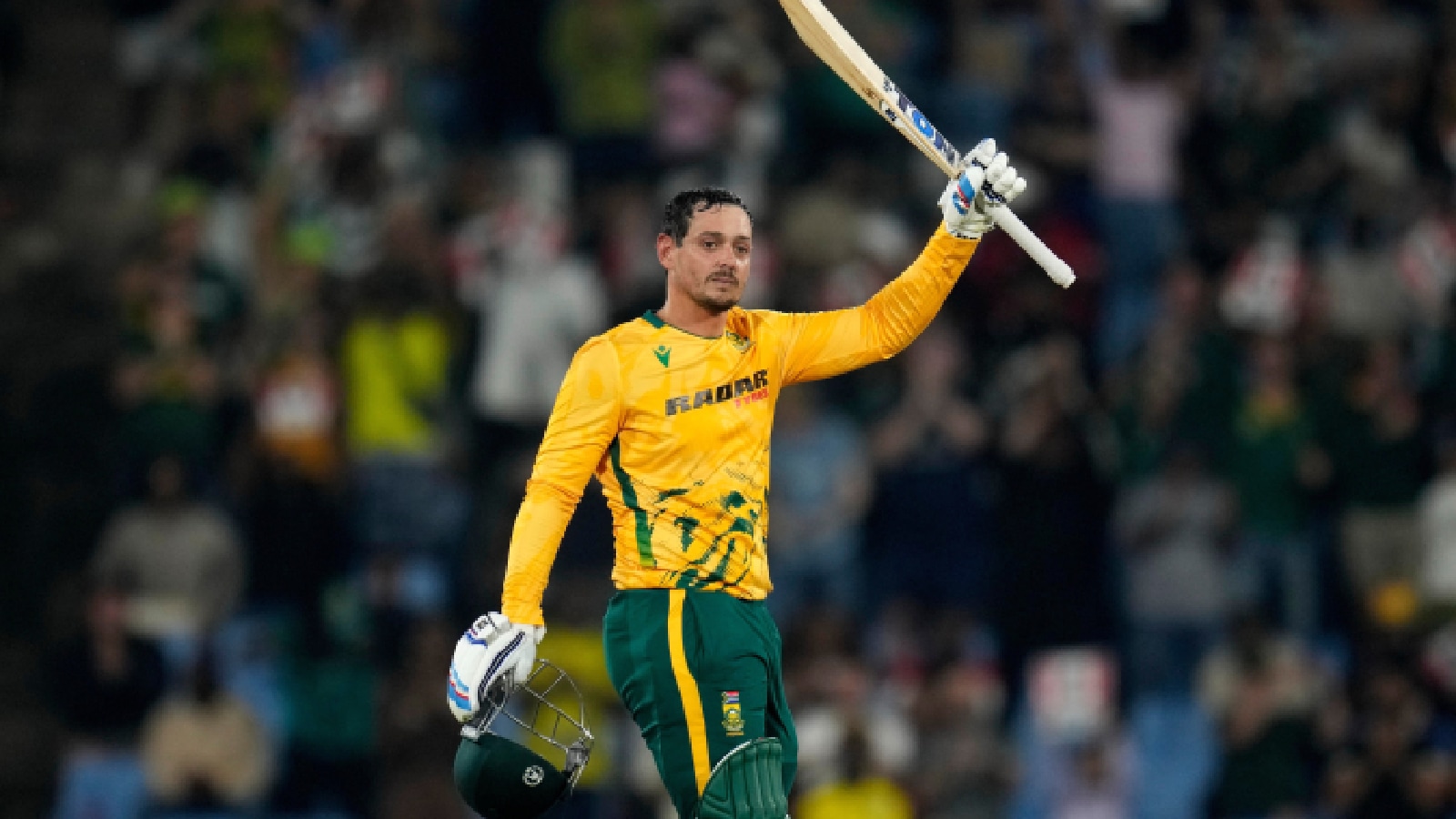 ‘Before I got into the change room, I went looking around between&hellip;’: How Quinton de Kock hits his second T20I hundred with a borrowed bat against West Indies