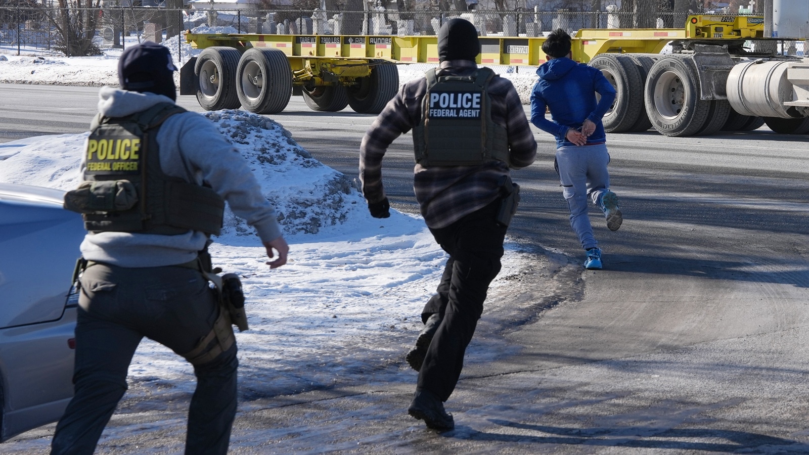 ‘He’s got a gun’: DHS report reveals two agents fired at Alex Pretti in Minneapolis