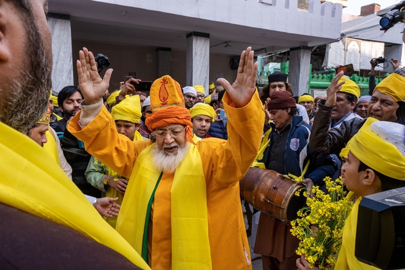 A sea of yellow marks Basant Panchami celebrations at Nizamuddin Auliya dargah