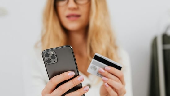 Apple Pay is expected to launch in India by the end of 2026, enabling tap payments. (Pexels)