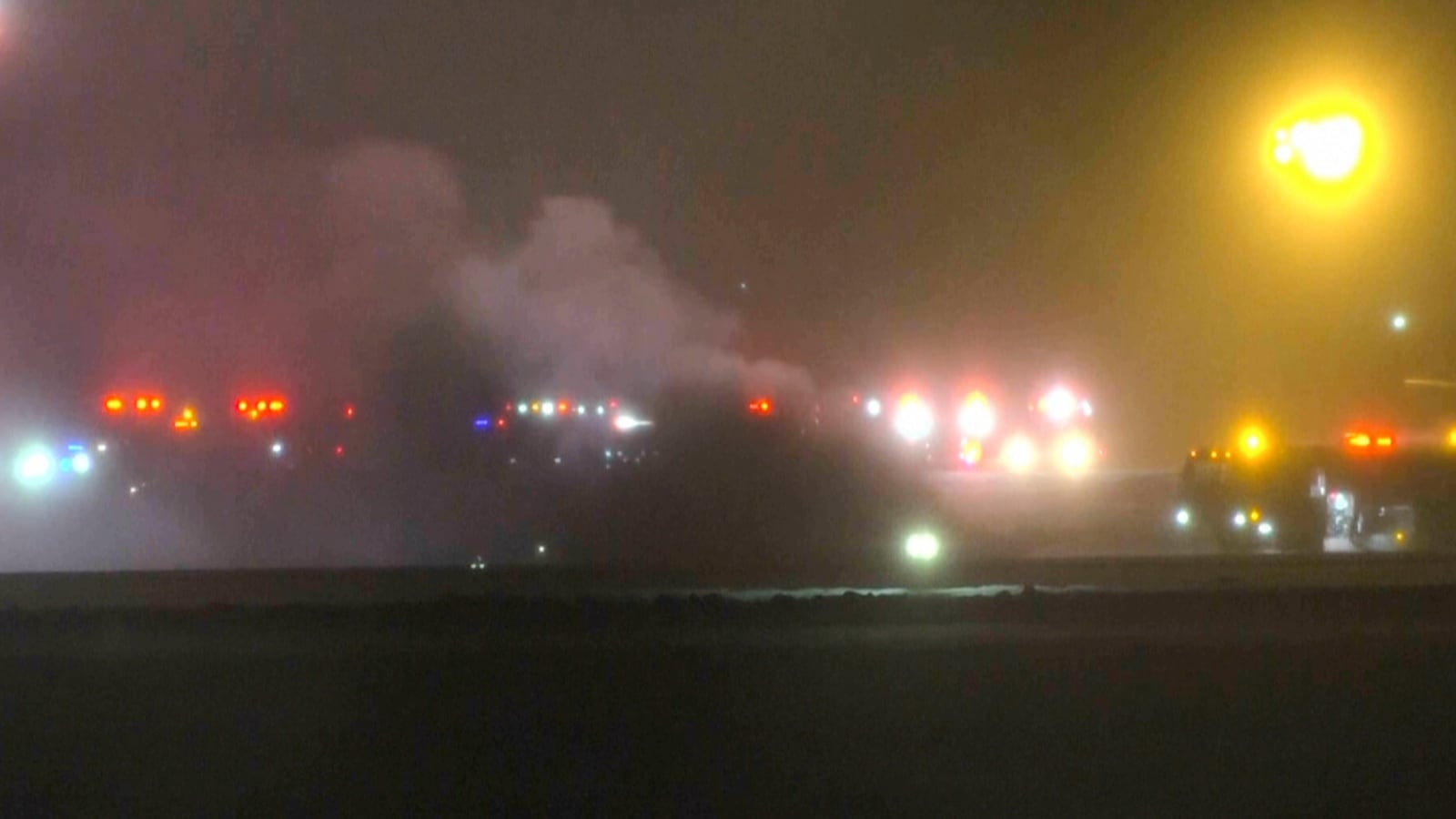 At least 7 killed, 1 seriously injured in jet crash in Maine amid snowstorm in US