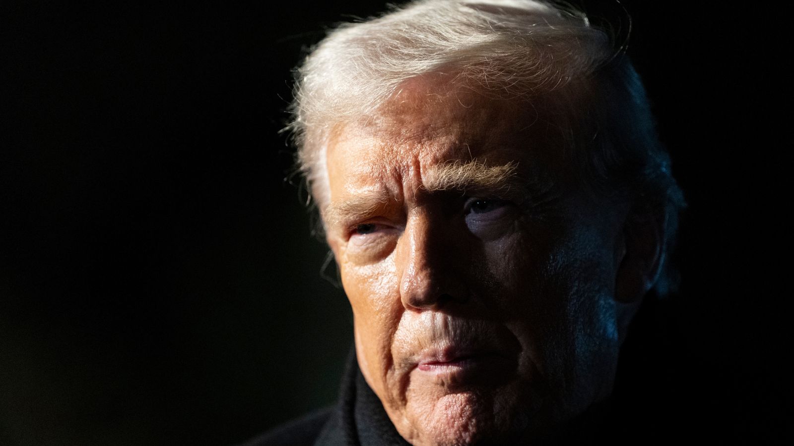 Donald Trump threatens to hike tariffs on South Korea imports to 25% because the country &lsquo;is not living up&rsquo; to trade agreement