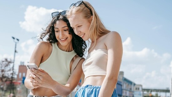 Google Photos launches Me Meme feature: Here&rsquo;s how to turn your selfies into memes