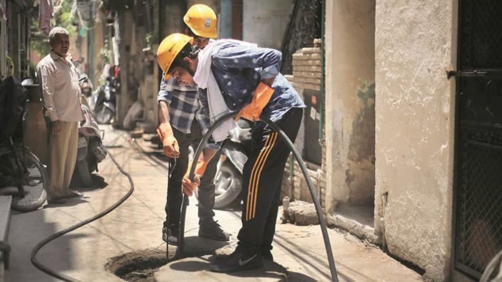 Gurgaon civic body approves setting up ward committees, says will improve public participation in governance. But RWAs are sceptical &ndash; here&rsquo;s why.