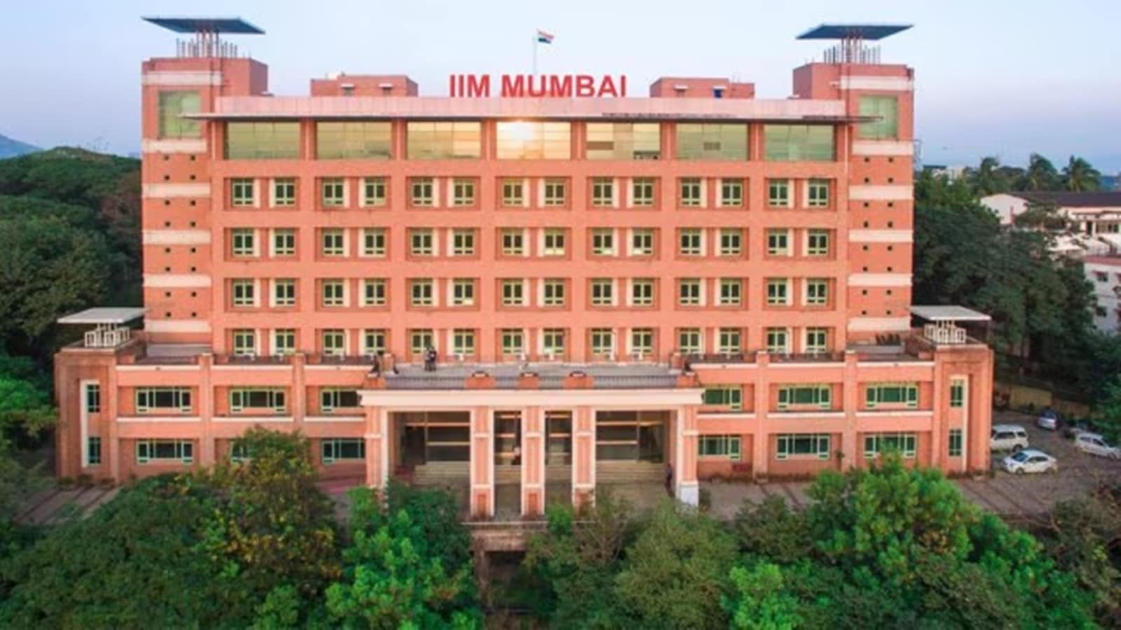 IIM Mumbai, TeamLease EdTech launch 2 executive programmes to build ‘AI-ready leaders’