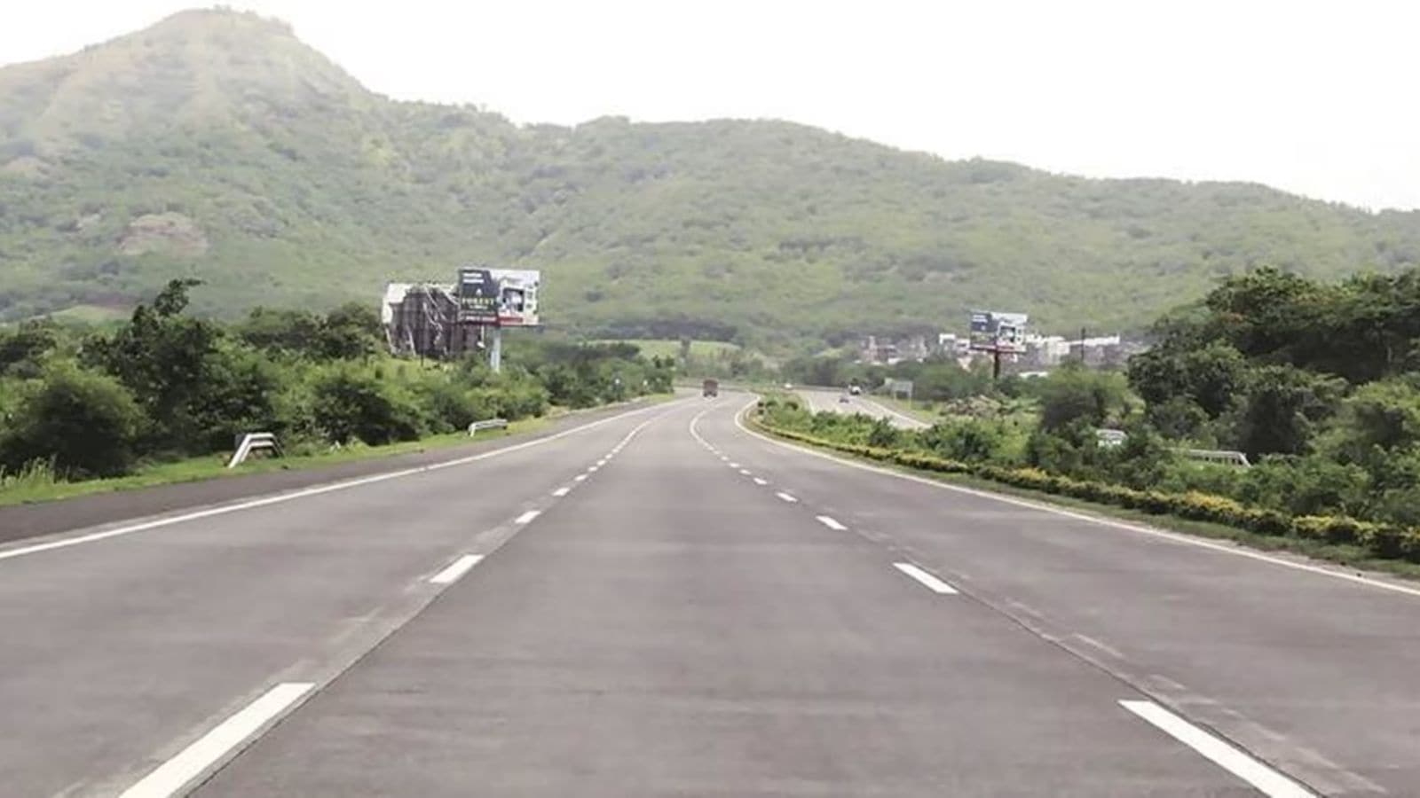 Increases budget by Rs 5 crore: Pune civic body to speed up widening of old Mumbai-Pune highway