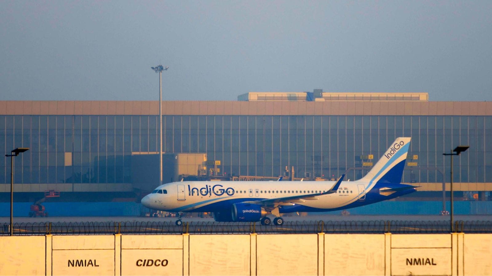 IndiGo takes Rs 577-crore hit due to December&rsquo;s operational meltdown; Q3 profit crashes 78% to Rs 549 crore