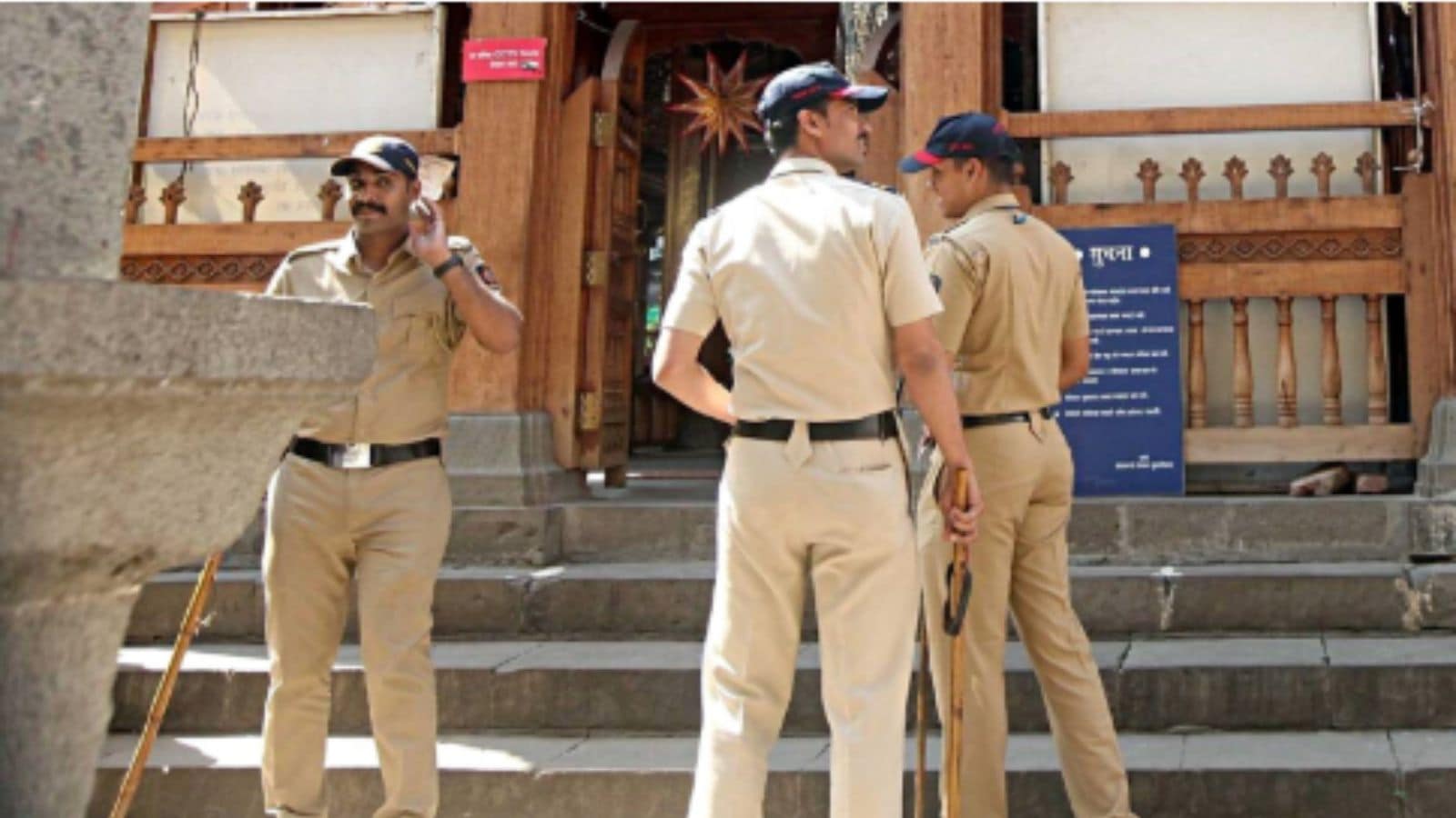 Man arrested for ‘hacking wife to death’