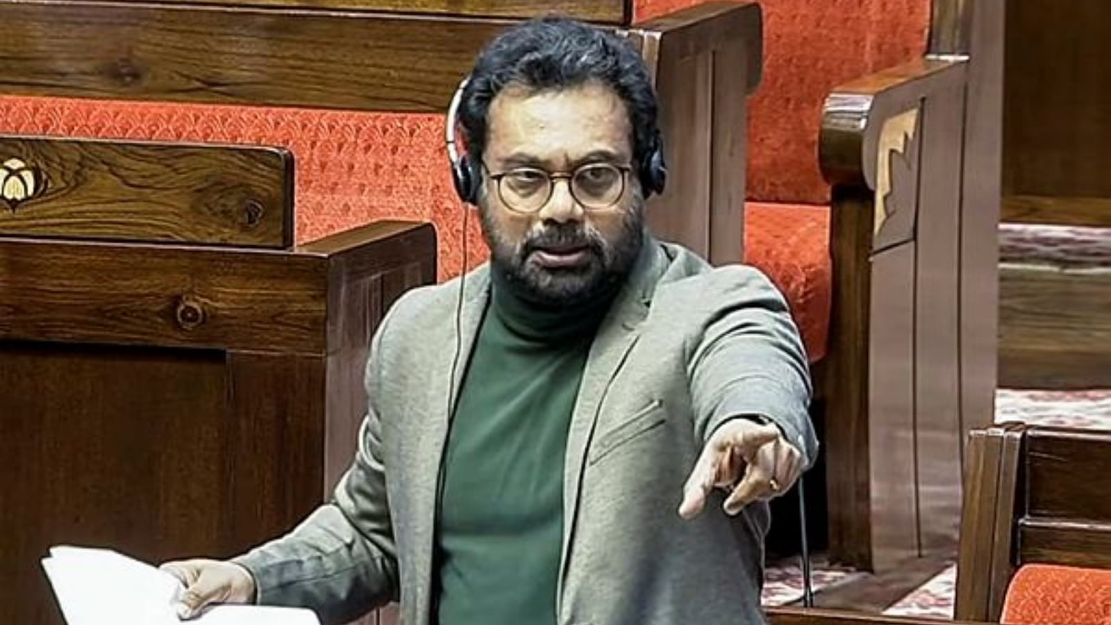 Passenger safety, duopoly in civil aviation flagged in RS