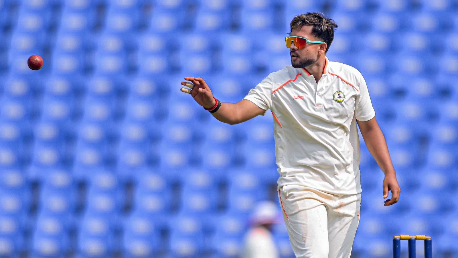 Ranji Trophy 2025-26: Mohammed Siraj&rsquo;s four-fer puts Hyderabad on top, Harsh Dubey&rsquo;s six-fer powers Vidarbha