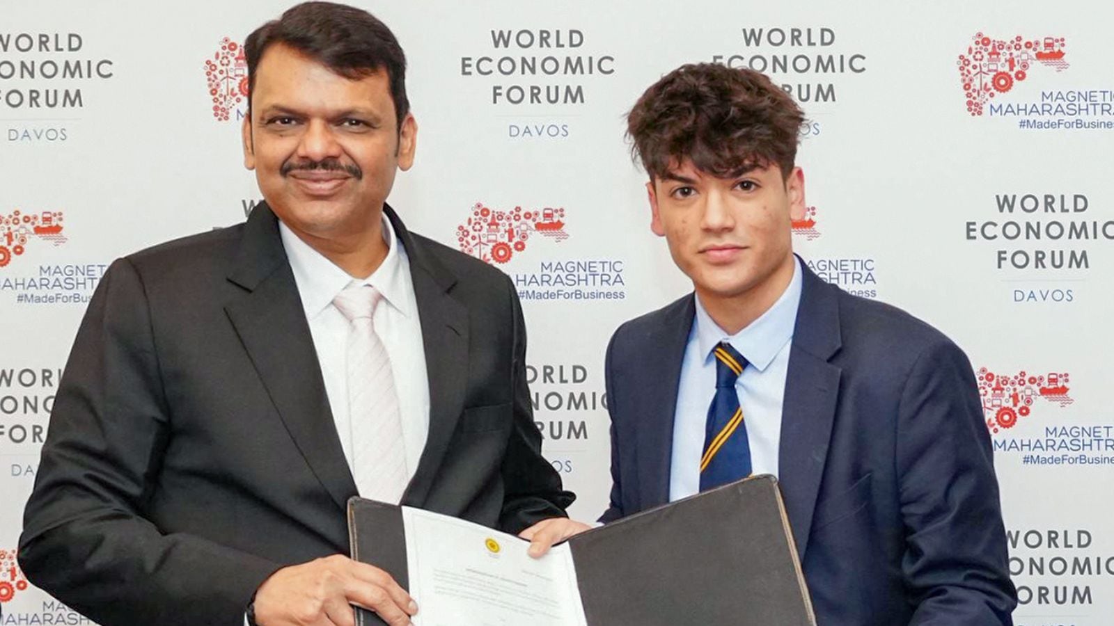 Why is the Davos WEF important for Maharashtra CM Fadnavis?