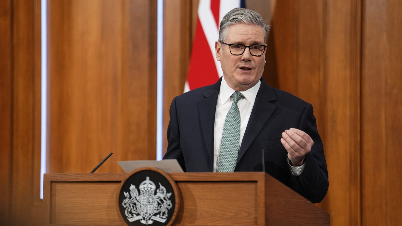 &lsquo;Insulting and appalling&rsquo;: Keir Starmer seeks Donald Trump&rsquo;s apology over NATO troops comment