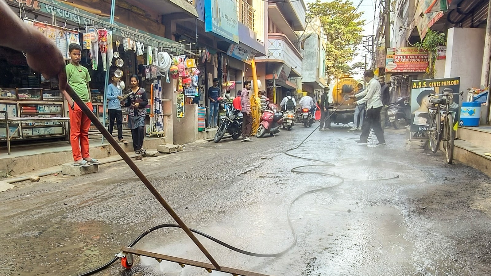 &lsquo;Nobody feels we&rsquo;re drinking safe water&rsquo;: HC questions Indore death count in contamination case