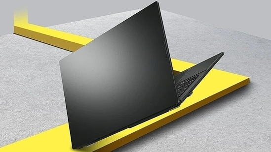 Looking for Windows 11 laptops with long battery life? These are the best picks