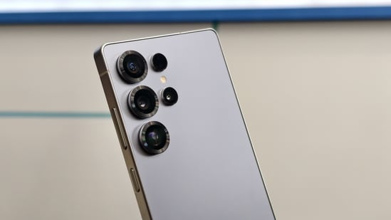 Samsung Galaxy S26 Ultra vs S25 Ultra: Here’s what changes in design, performance, and cameras. (HT Tech)