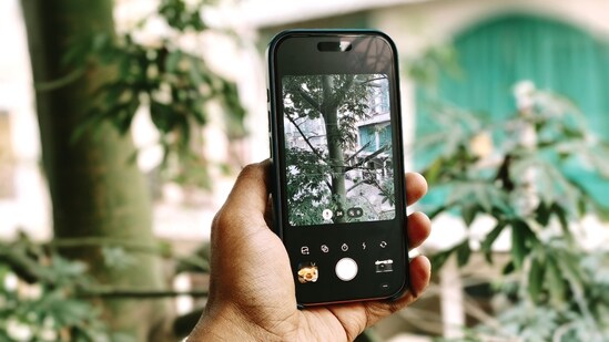 iPhone tip: How to turn multiple live photos into a single video