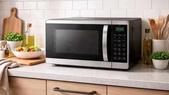 Don’t buy a microwave before reading this: 7 mistakes most buyers realise too late | Our top picks for you