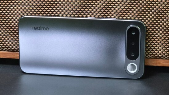 Realme 16 5G review: Big battery, smart AI, but still not the complete package