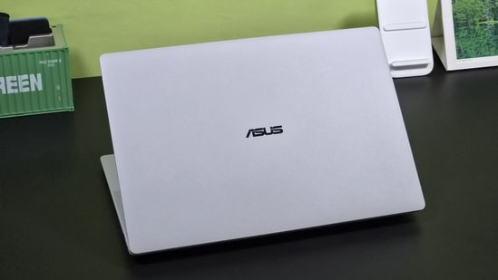 Asus ExpertBook Ultra 2026 is one of the most complete Windows laptops right now (Amit Rahi - HT)
