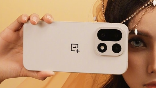 Shopping for a Flagship? These Phones Deserve Your Attention