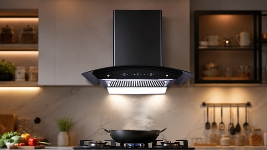From frying to tadka: These kitchen chimneys handle heavy smoke with ease