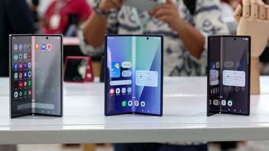Samsung may have solved the foldable crease before Apple's first foldable even launches