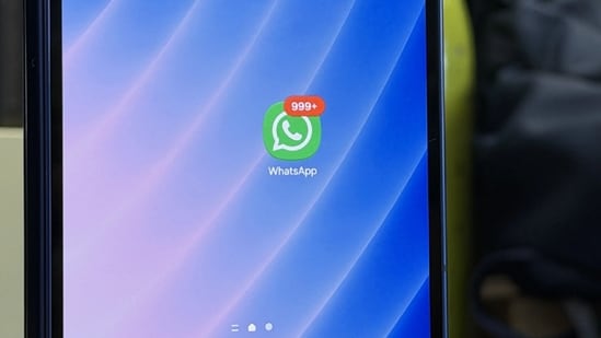 WhatsApp will reportedly give 2GB of cloud storage free to iPhone users. (HT)