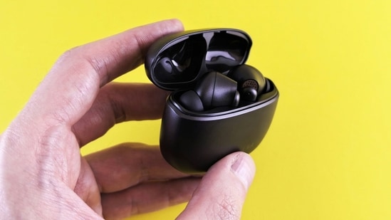 Bought earbuds before and regretted it? These Flipkart picks help you get it right the first time