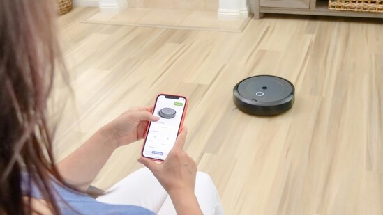Dust does not wait, but neither do these robot vacuum cleaners built to keep up every day